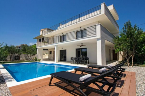 Family House 